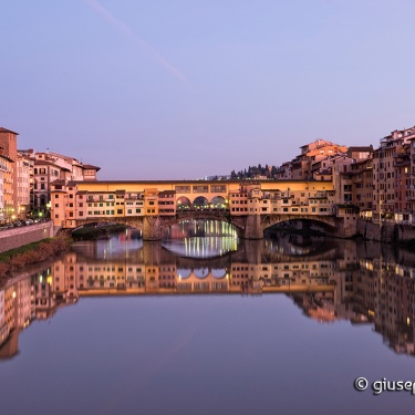 Firenze: Ponte Vecchio dopo il tramonto
