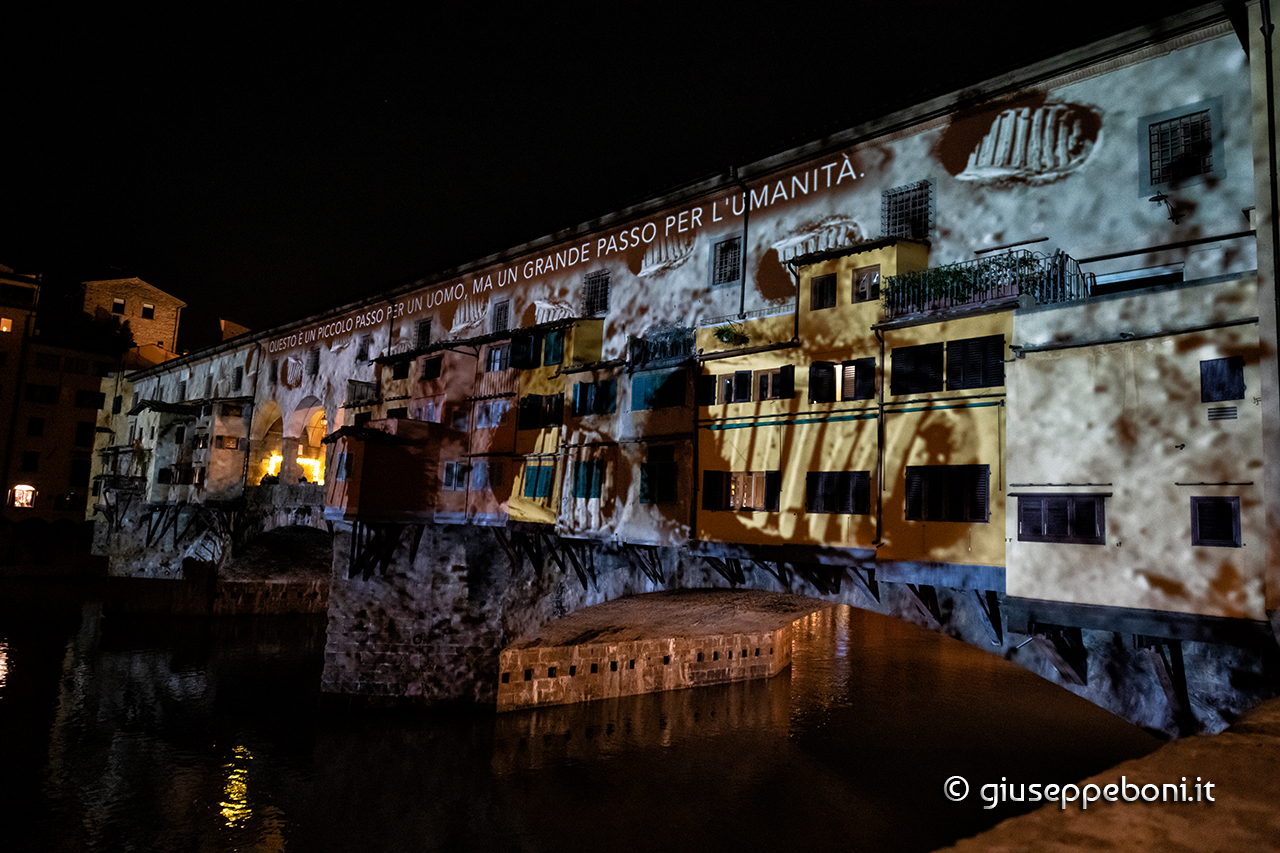 Firenze: "F-Light" su Ponte Vecchio