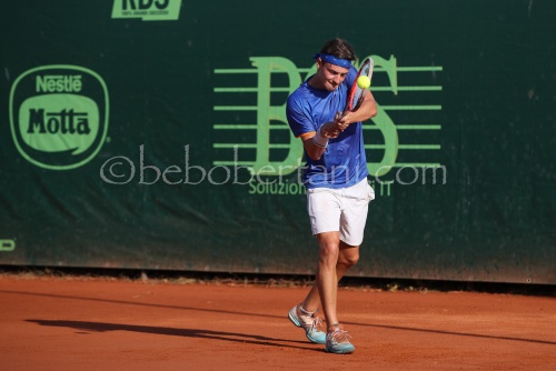 ATP Challenger Milan QuarterFinal Robredo T. vs Balzerani R.