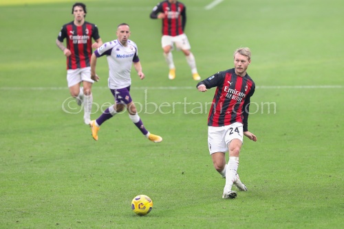 day9 Milan vs Fiorentina