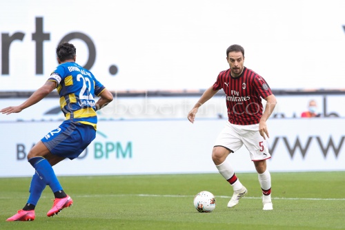 day33 ac Milan vs Parma