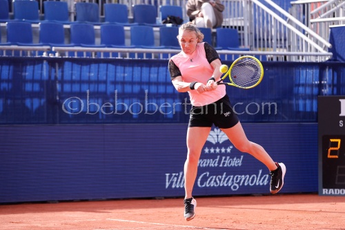 WTA Lugano 1st round Kutnetsova vs Alexandrova