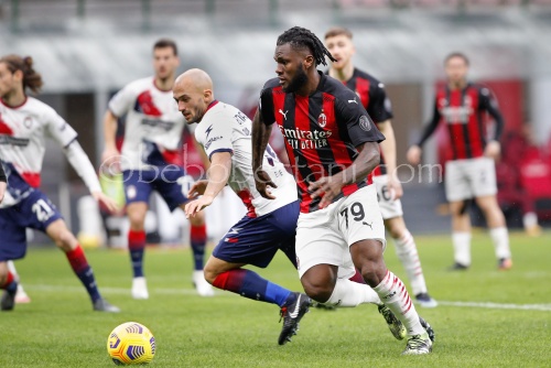 day21 Milan vs Crotone